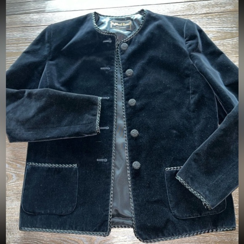Vintage Highland Queen Black Velvet‎ Cropped Blazer Women’s Size 8